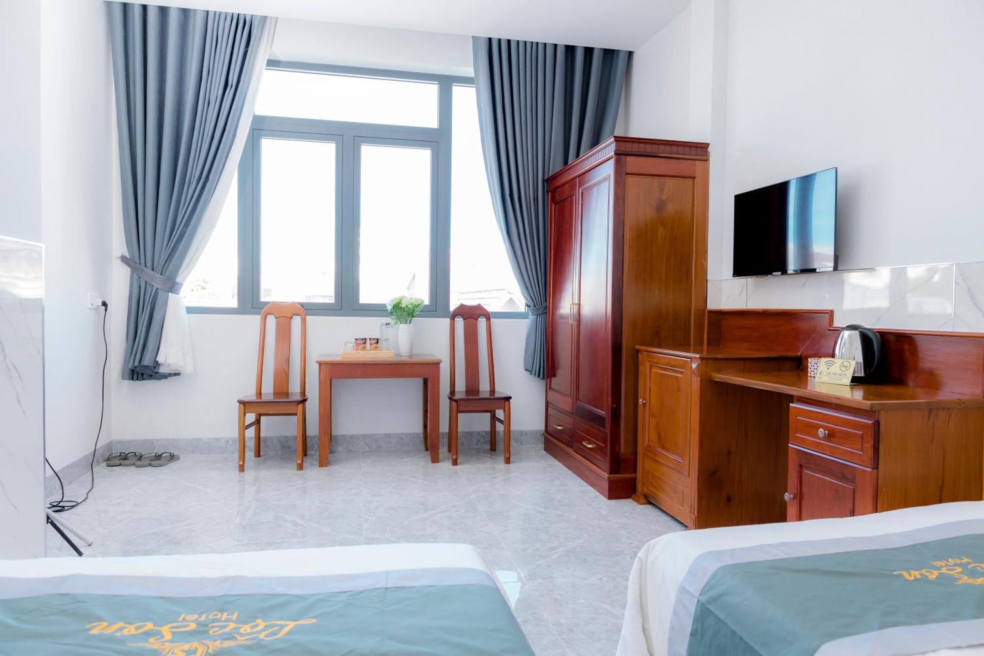 בואון מה ת'וט Loc Son Hotel מראה חיצוני תמונה