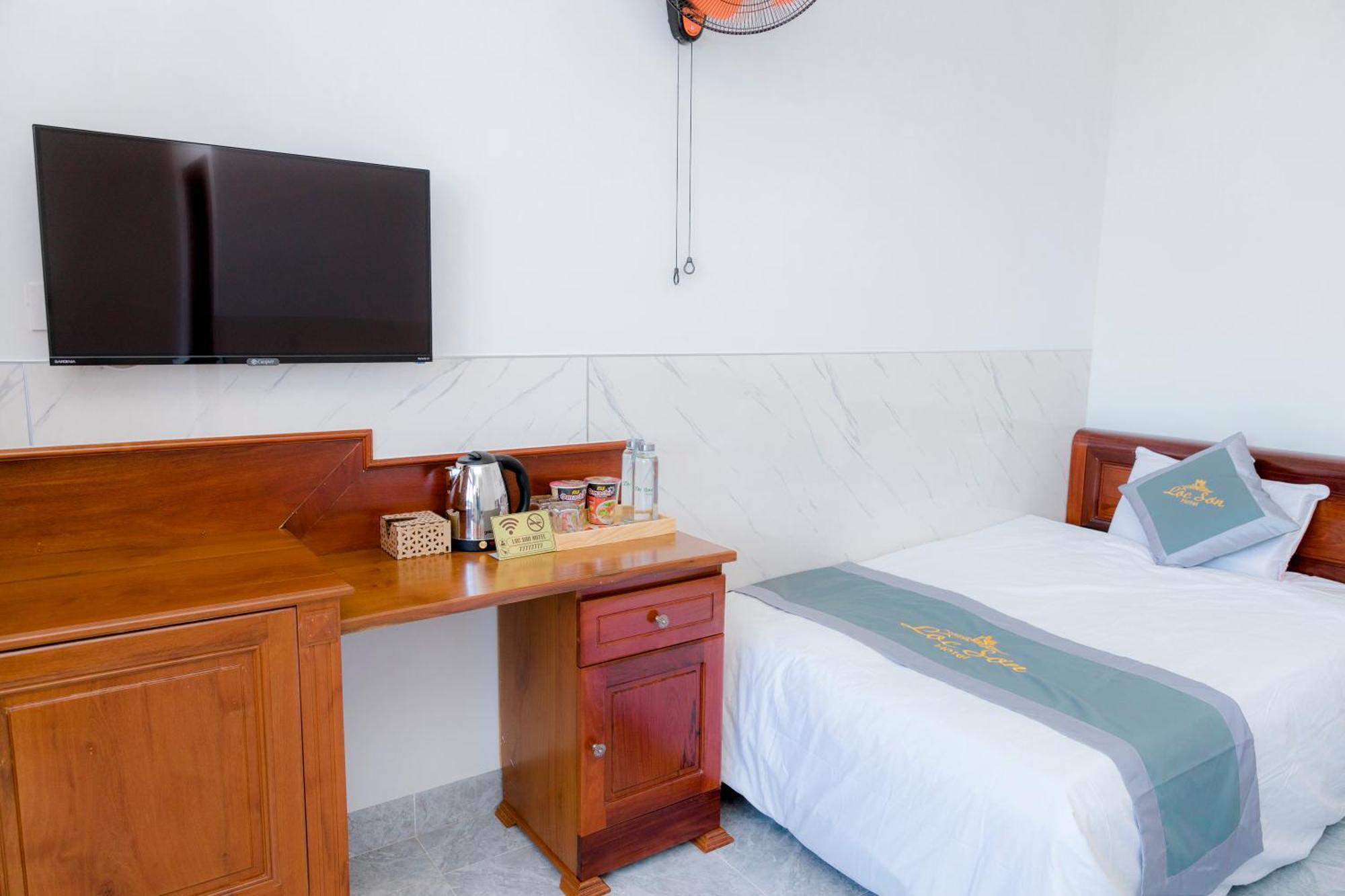 בואון מה ת'וט Loc Son Hotel מראה חיצוני תמונה