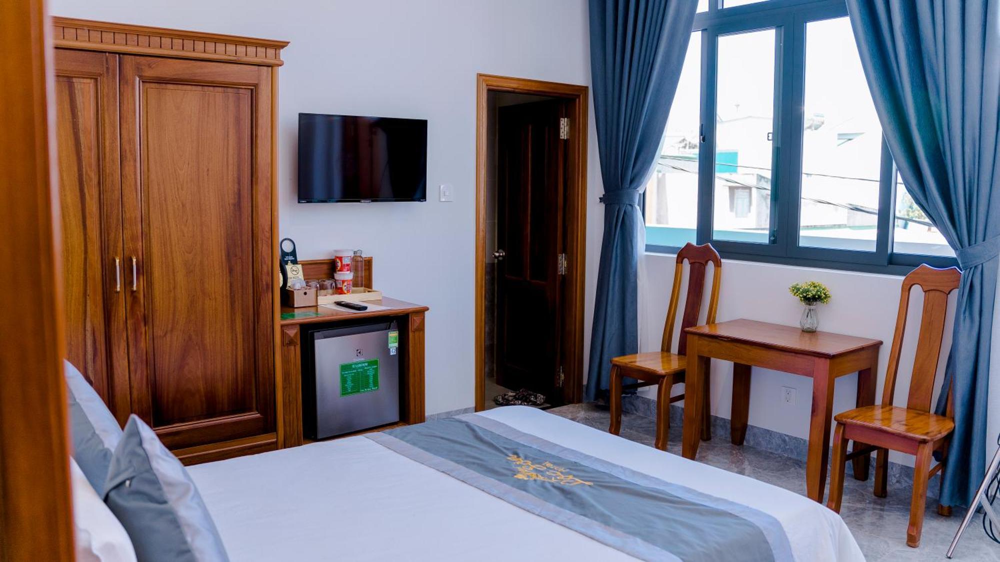 בואון מה ת'וט Loc Son Hotel מראה חיצוני תמונה